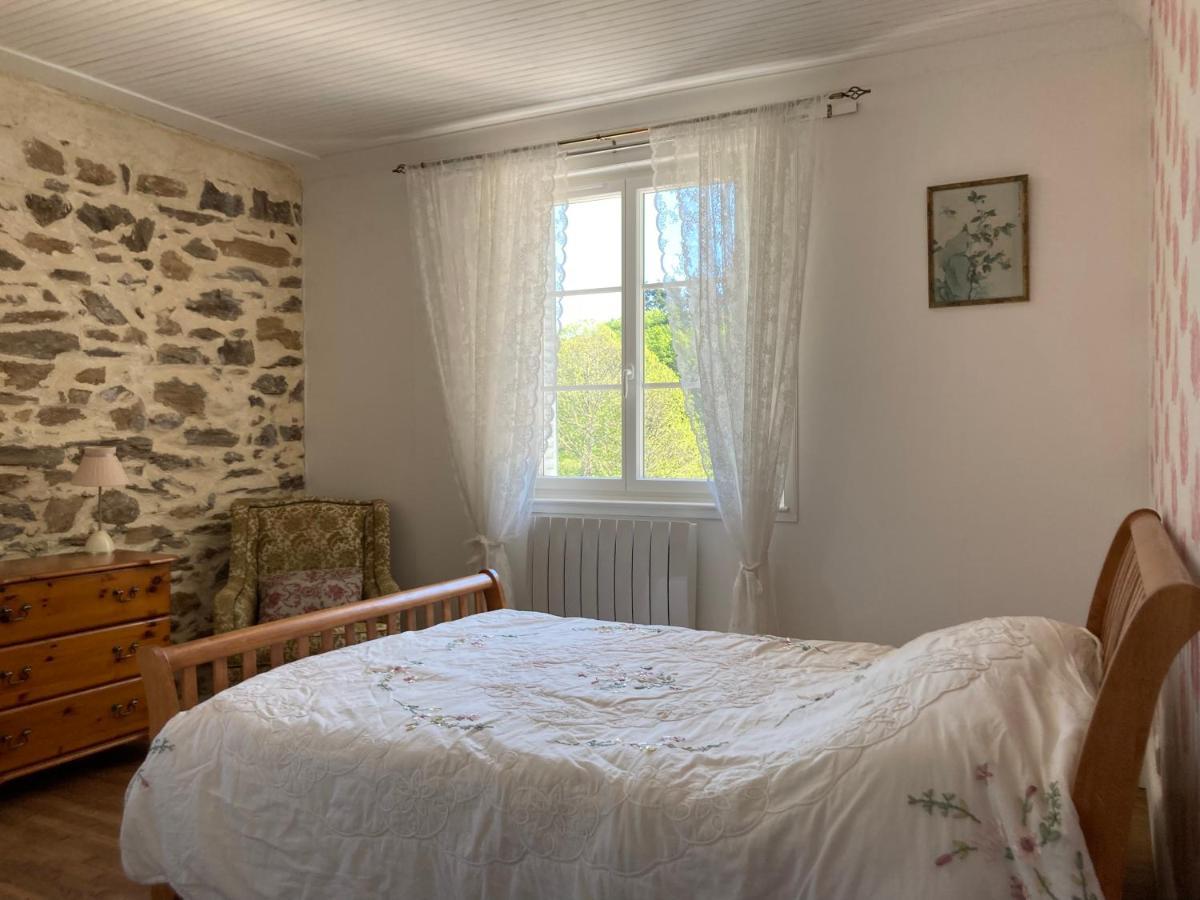 La Maison Charmante D'Elisabeth Saint-Ybard Exterior foto